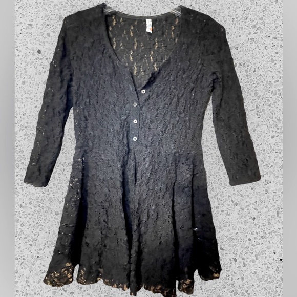Free People Lace Button up shirt (small) - Picture 1 of 4